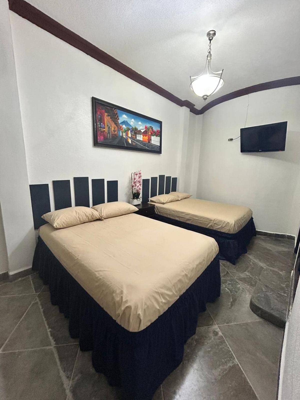 Hostal Casa De Grethel Flores Luaran gambar