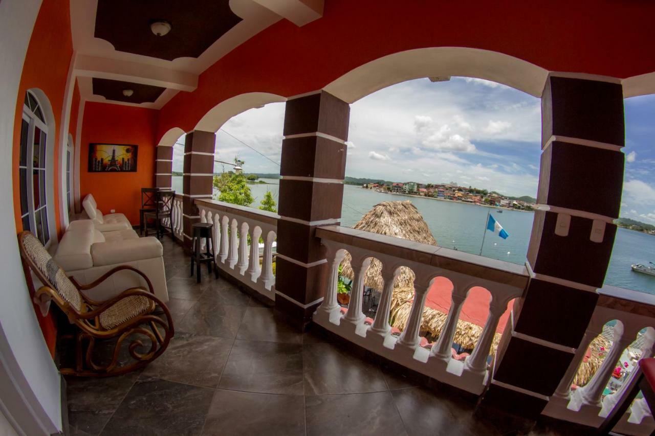 Hostal Casa De Grethel Flores Luaran gambar