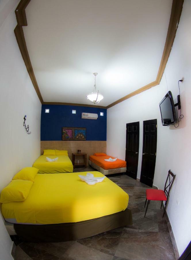 Hostal Casa De Grethel Flores Luaran gambar