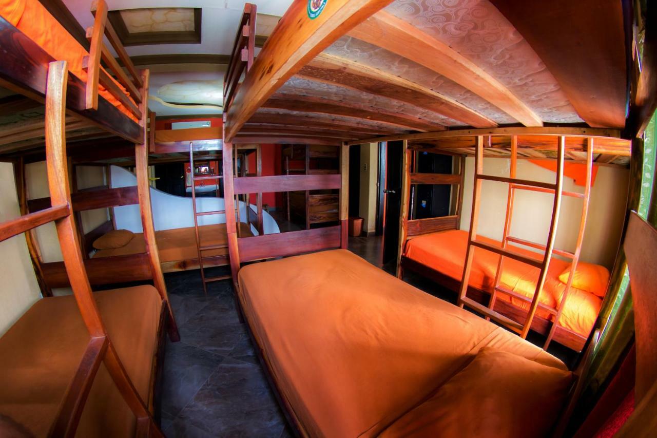 Hostal Casa De Grethel Flores Luaran gambar