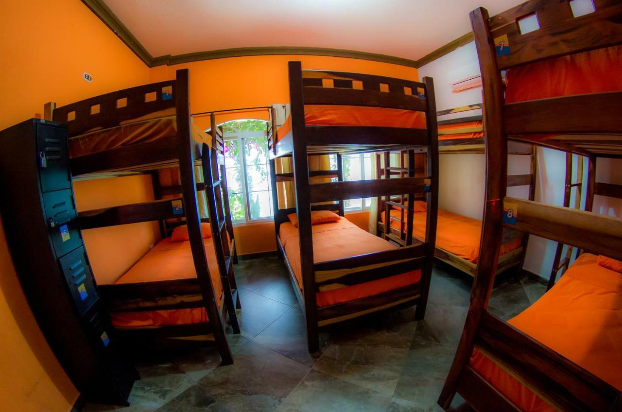 Hostal Casa De Grethel Flores Luaran gambar