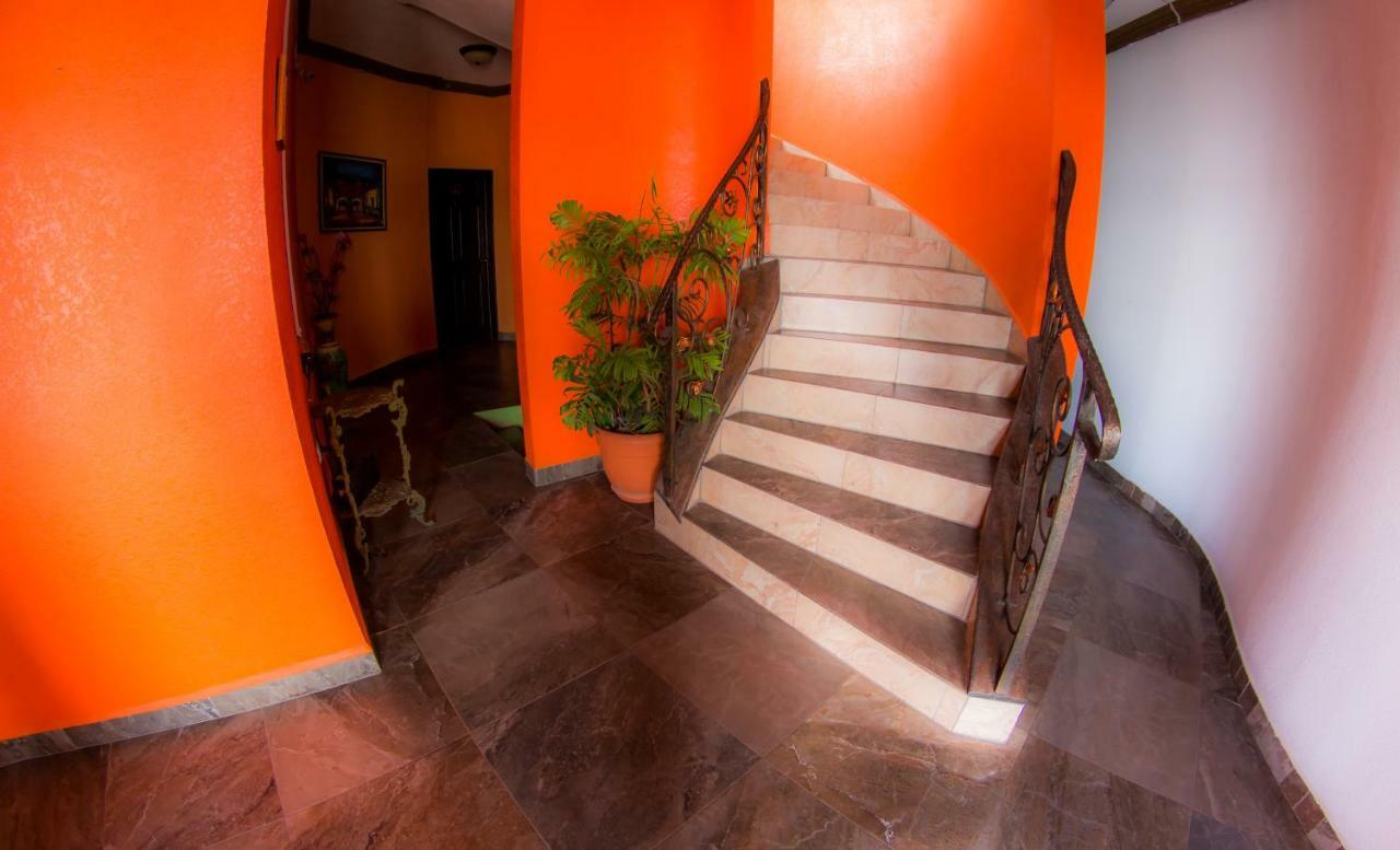 Hostal Casa De Grethel Flores Luaran gambar